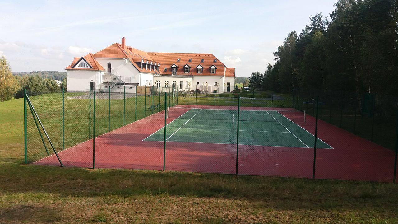 Palac I Folwark Nemino Sierakowice  Exterior photo